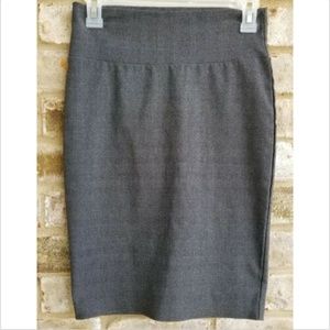Stooshy Womens SZ  S Gray Skirt Stretch Back Slit